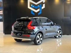 Volvo XC40 T-4 MOMENTUM 2.0 190cv FWD 2020/2020 CONCEPT MOTORS PASSO FUNDO / Carros no Vale