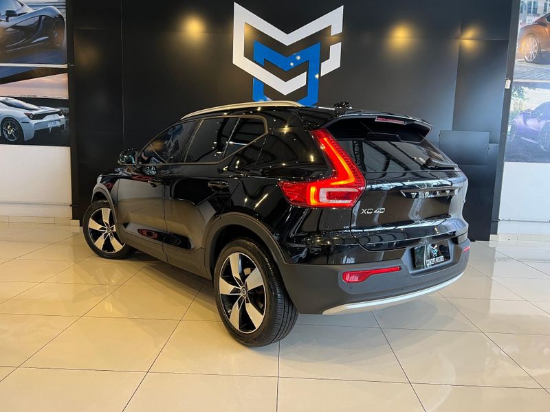 Volvo XC40 T-4 MOMENTUM 2.0 190cv FWD 2020/2020 CONCEPT MOTORS PASSO FUNDO / Carros no Vale