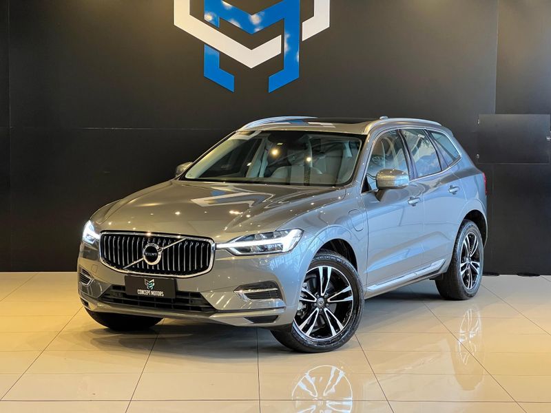 Volvo XC60 T-8 MOMENTUM 2.0 (HÃ­brido) 2020/2021 CONCEPT MOTORS PASSO FUNDO / Carros no Vale