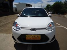 FORD FIESTA 1.6 ROCAM SE PLUS 8V 2014/2014 BOURSCHEID CARROS E MOTOS SANTA CLARA DO SUL / Carros no Vale