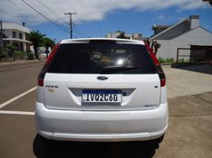 FORD FIESTA 1.6 ROCAM SE PLUS 8V 2014/2014 BOURSCHEID CARROS E MOTOS SANTA CLARA DO SUL / Carros no Vale