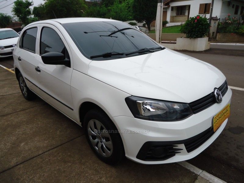 VOLKSWAGEN GOL 1.0 TEC 8V 2018/2018 BOURSCHEID CARROS E MOTOS SANTA CLARA DO SUL / Carros no Vale