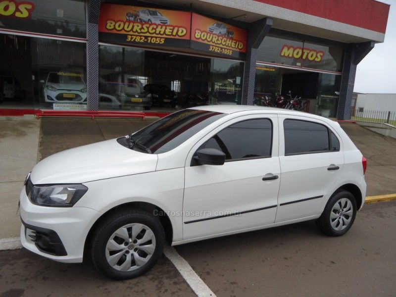 VOLKSWAGEN GOL 1.0 TEC 8V 2018/2018 BOURSCHEID CARROS E MOTOS SANTA CLARA DO SUL / Carros no Vale