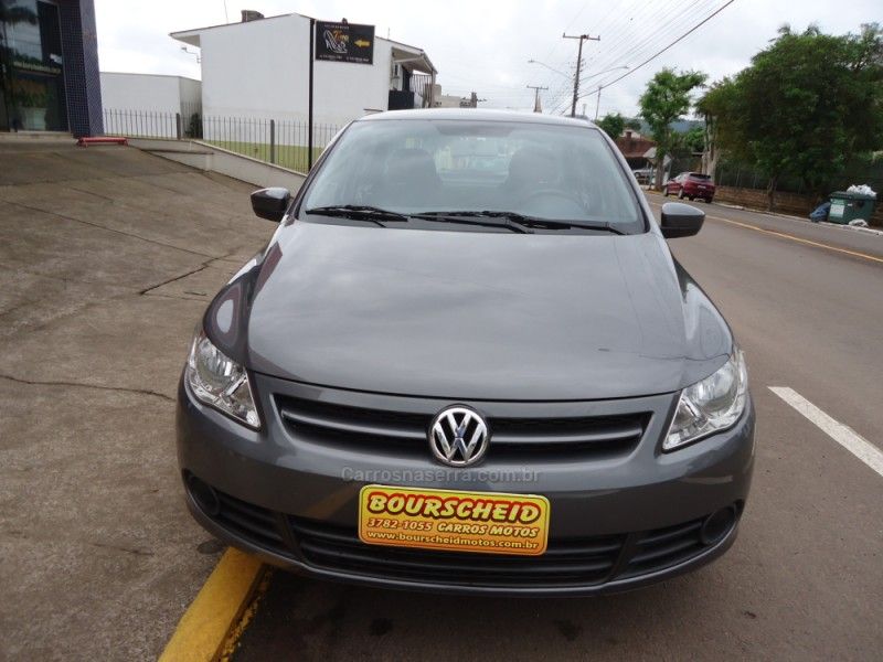 VOLKSWAGEN VOYAGE 1.6 MSI TOTALFLEX TRENDLINE 2012/2012 BOURSCHEID CARROS E MOTOS SANTA CLARA DO SUL / Carros no Vale