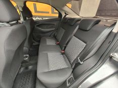 Ford Ka 1.5 Sedan SE Plus 12V 2019/2020 VALE AUTOMÓVEIS LAJEADO / Carros no Vale