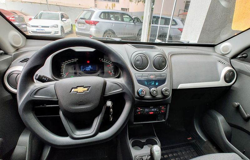 CHEVROLET MONTANA LS 1.4 ECONOFLEX 8V 2017/2018 VALE AUTOMÓVEIS LAJEADO / Carros no Vale