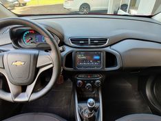 CHEVROLET ONIX HATCH LTZ 1.4 8V FlexPower Mec. 2013/2014 VALE AUTOMÓVEIS LAJEADO / Carros no Vale