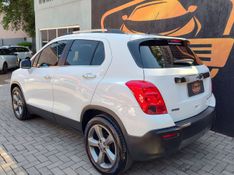 CHEVROLET TRACKER LTZ 1.8 16V 4×2 2015/2016 VALE AUTOMÓVEIS LAJEADO / Carros no Vale