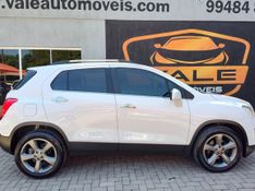 CHEVROLET TRACKER LTZ 1.8 16V 4×2 2015/2016 VALE AUTOMÓVEIS LAJEADO / Carros no Vale