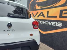 Renault KWID OUTSIDER 1.0 12V Mec. 2019/2020 VALE AUTOMÓVEIS LAJEADO / Carros no Vale