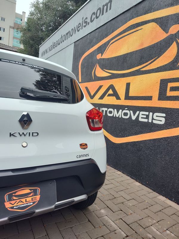 Renault KWID OUTSIDER 1.0 12V Mec. 2019/2020 VALE AUTOMÓVEIS LAJEADO / Carros no Vale