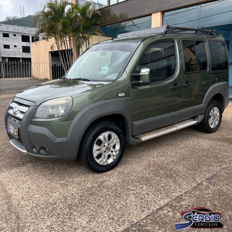 Fiat DOBLO ADVENTURE 1.8 2012/2012 SÉRGIO VEÍCULOS TEUTÔNIA / Carros no Vale