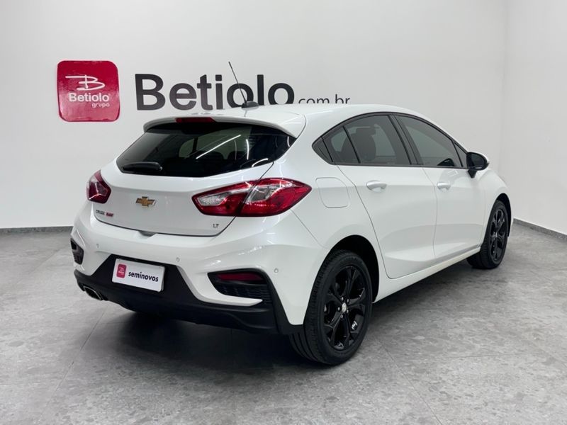 Chevrolet CRUZE 1.4 TURBO LT 16V FLEX 4P AUTOMÁTICO 2019/2019 BETIOLO NOVOS E SEMINOVOS LAJEADO / Carros no Vale