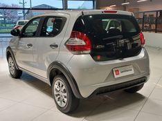 Fiat MOBI 1.0 EVO FLEX LIKE MANUAL 2021/2022 BETIOLO NOVOS E SEMINOVOS LAJEADO / Carros no Vale