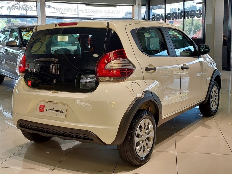 Fiat MOBI 1.0 EVO FLEX LIKE MANUAL 2021/2021 BETIOLO NOVOS E SEMINOVOS LAJEADO / Carros no Vale