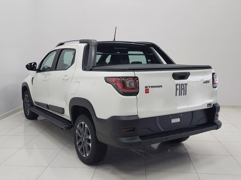 Fiat STRADA 1.0 TURBO 200 FLEX ULTRA CD CVT 2024/2025 BETIOLO NOVOS E SEMINOVOS LAJEADO / Carros no Vale