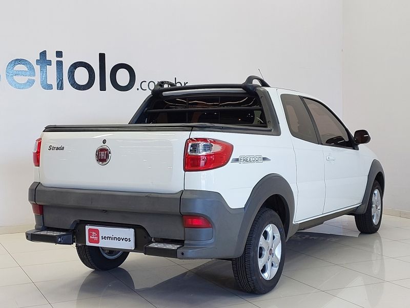 Fiat STRADA 1.4 MPI FREEDOM CD 8V FLEX 3P MANUAL 2018/2019 BETIOLO NOVOS E SEMINOVOS LAJEADO / Carros no Vale