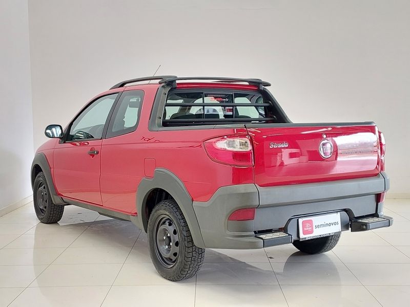 Fiat STRADA 1.4 MPI HARD WORKING CD 8V FLEX 3P MANUAL 2017/2018 BETIOLO NOVOS E SEMINOVOS LAJEADO / Carros no Vale