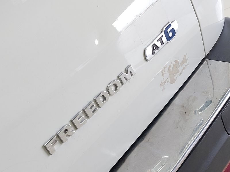 Fiat TORO 1.8 16V EVO FLEX FREEDOM AT6 2016/2017 BETIOLO NOVOS E SEMINOVOS LAJEADO / Carros no Vale