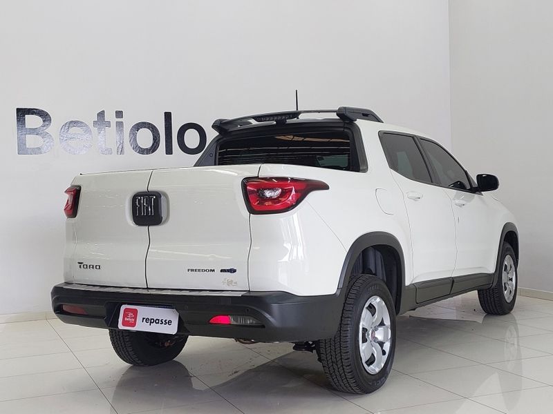 Fiat TORO 1.8 16V EVO FLEX FREEDOM AT6 2016/2017 BETIOLO NOVOS E SEMINOVOS LAJEADO / Carros no Vale