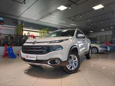 Fiat TORO 2.0 16V TURBO DIESEL VOLCANO 4WD AT9 2016/2017 BETIOLO NOVOS E SEMINOVOS LAJEADO / Carros no Vale