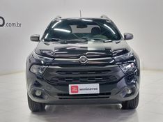 Fiat TORO 2.4 16V MULTIAIR FLEX BLACKJACK AT9 2017/2018 BETIOLO NOVOS E SEMINOVOS LAJEADO / Carros no Vale