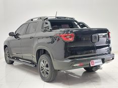 Fiat TORO 2.4 16V MULTIAIR FLEX BLACKJACK AT9 2017/2018 BETIOLO NOVOS E SEMINOVOS LAJEADO / Carros no Vale