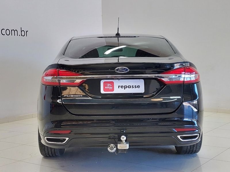 Ford FUSION 2.0 SEL 16V GASOLINA 4P AUTOMÁTICO 2016/2017 BETIOLO NOVOS E SEMINOVOS LAJEADO / Carros no Vale