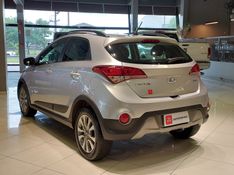 Hyundai HB20X 1.6 16V STYLE FLEX 4P AUTOMÁTICO 2017/2017 BETIOLO NOVOS E SEMINOVOS LAJEADO / Carros no Vale