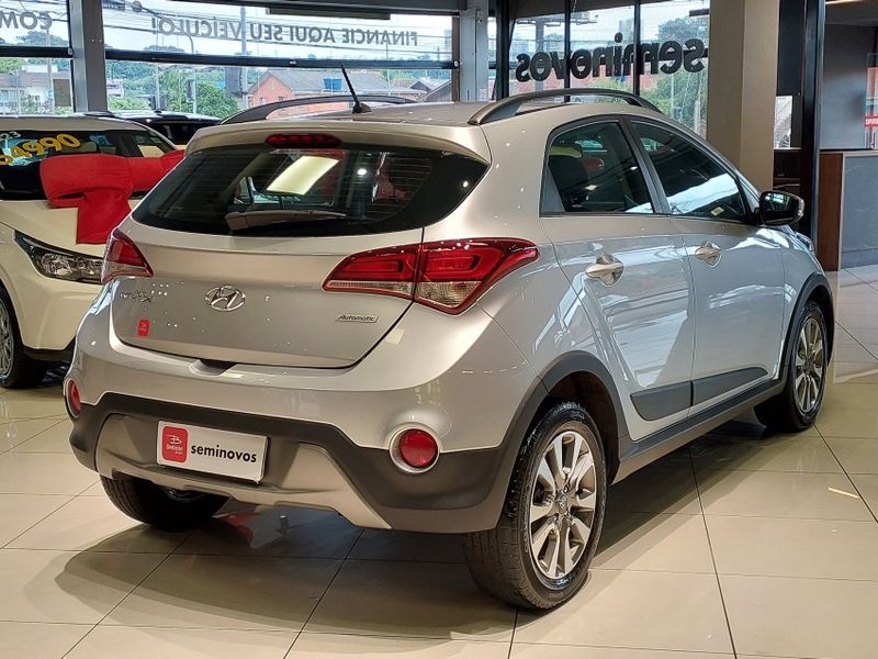 Hyundai HB20X 1.6 16V STYLE FLEX 4P AUTOMÁTICO 2017/2017 BETIOLO NOVOS E SEMINOVOS LAJEADO / Carros no Vale