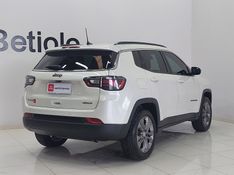 JEEP COMPASS 1.3 T270 TURBO FLEX LONGITUDE AT6 2024/2024 BETIOLO NOVOS E SEMINOVOS LAJEADO / Carros no Vale