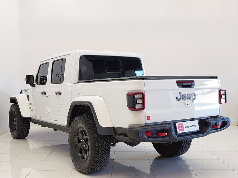 JEEP GLADIATOR 3.6 V6 GASOLINA RUBICON 4P 4X4 AT8 2022/2022 BETIOLO NOVOS E SEMINOVOS LAJEADO / Carros no Vale