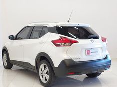 Nissan KICKS 1.6 16V FLEXSTART S 4P XTRONIC 2019/2020 BETIOLO NOVOS E SEMINOVOS LAJEADO / Carros no Vale