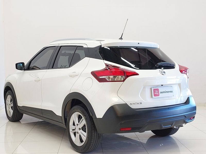 Nissan KICKS 1.6 16V FLEXSTART S 4P XTRONIC 2019/2020 BETIOLO NOVOS E SEMINOVOS LAJEADO / Carros no Vale