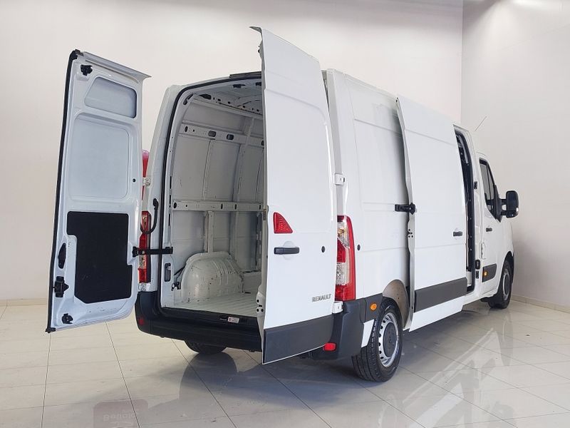 Renault MASTER 2.3 DCI DIESEL EXTRA FURGÃO L3H2 3P MANUAL 2023/2024 BETIOLO NOVOS E SEMINOVOS LAJEADO / Carros no Vale