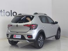 Renault STEPWAY 1.6 16V SCE FLEX ICONIC X-TRONIC 2022/2023 BETIOLO NOVOS E SEMINOVOS LAJEADO / Carros no Vale