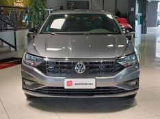 Volkswagen JETTA 1.4 250 TSI TOTAL FLEX R-LINE TIPTRONIC 2019/2020 BETIOLO NOVOS E SEMINOVOS LAJEADO / Carros no Vale