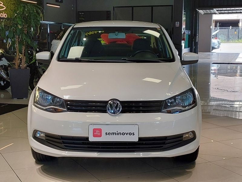 Volkswagen VOYAGE 1.6 MI CITY 8V FLEX 4P MANUAL 2014/2014 BETIOLO NOVOS E SEMINOVOS LAJEADO / Carros no Vale