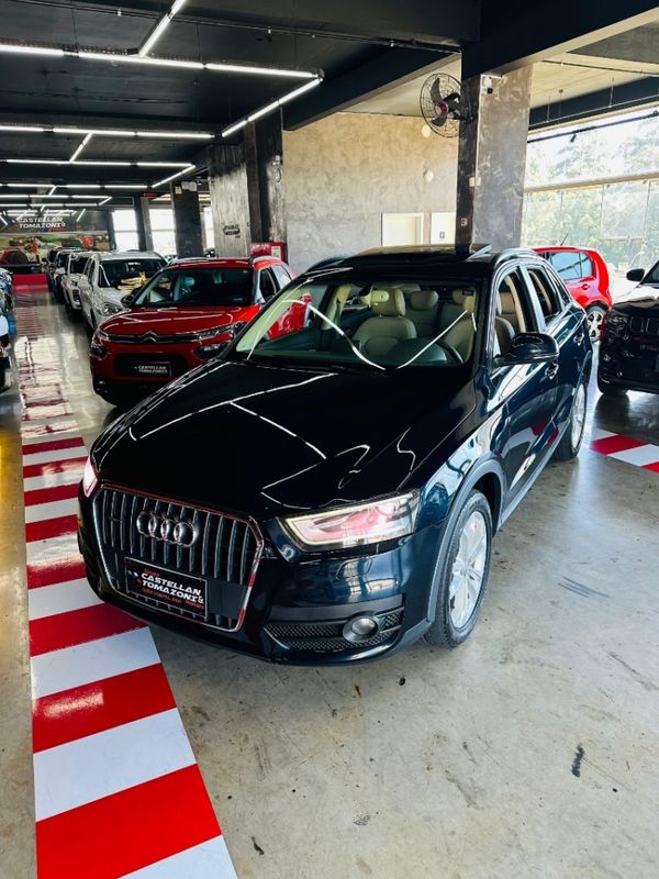 Audi Q3 2.0 TFSI AMBIENTE QUATTRO 4P GASOLINA S TRONIC 2013/2014 CASTELLAN E TOMAZONI MOTORS CAXIAS DO SUL / Carros no Vale