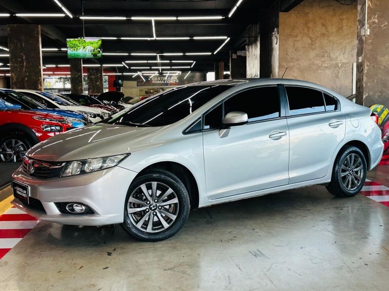 Honda CIVIC 1.8 LXS 16V FLEX 4P MANUAL 2014/2014 CASTELLAN E TOMAZONI MOTORS CAXIAS DO SUL / Carros no Vale