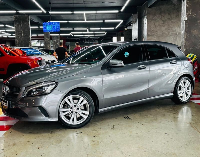 Mercedes-Benz A 200 1.6 TURBO 16V FLEX 4P AUTOMÁTICO 2016/2017 CASTELLAN E TOMAZONI MOTORS CAXIAS DO SUL / Carros no Vale