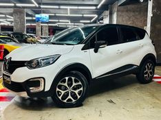 Renault CAPTUR 1.6 16V SCE FLEX BOSE X-TRONIC 2020/2021 CASTELLAN E TOMAZONI MOTORS CAXIAS DO SUL / Carros no Vale