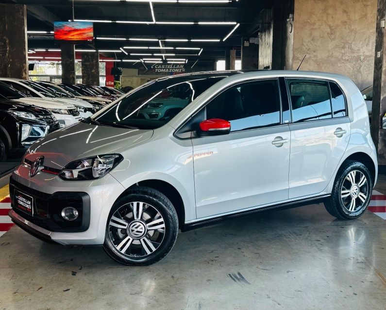 Volkswagen UP 1.0 TSI PEPPER 12V FLEX 4P MANUAL 2018/2018 CASTELLAN E TOMAZONI MOTORS CAXIAS DO SUL / Carros no Vale