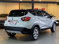 Renault CAPTUR 1.6 16V SCE FLEX ZEN MANUAL 2017/2018 DRSUL SEMINOVOS CAXIAS DO SUL – LAJEADO – SANTA CRUZ DO SUL / Carros no Vale