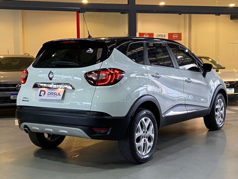 Renault CAPTUR 1.6 16V SCE FLEX ZEN MANUAL 2017/2018 DRSUL SEMINOVOS CAXIAS DO SUL – LAJEADO – SANTA CRUZ DO SUL / Carros no Vale