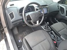 Hyundai CRETA 1.6 16V FLEX ATTITUDE AUTOMÁTICO 2019/2019 CAMINHÕES & CAMIONETAS PASSO FUNDO / Carros no Vale