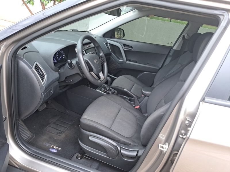 Hyundai CRETA 1.6 16V FLEX ATTITUDE AUTOMÁTICO 2019/2019 CAMINHÕES & CAMIONETAS PASSO FUNDO / Carros no Vale