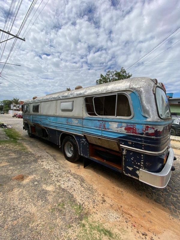 Motor Home Motor Home Motor Casa MB 1418 1966/1966 CAMINHÕES & CAMIONETAS PASSO FUNDO / Carros no Vale