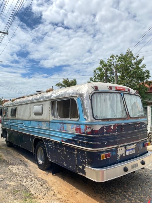 Motor Home Motor Home Motor Casa MB 1418 1966/1966 CAMINHÕES & CAMIONETAS PASSO FUNDO / Carros no Vale