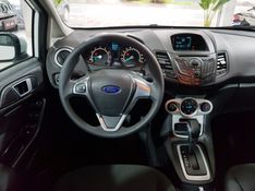 Ford FIESTA 1.6 SE HATCH 16V FLEX 4P POWERSHIFT 2014/2015 ADVANT AUTOMÓVEIS CAXIAS DO SUL / Carros no Vale